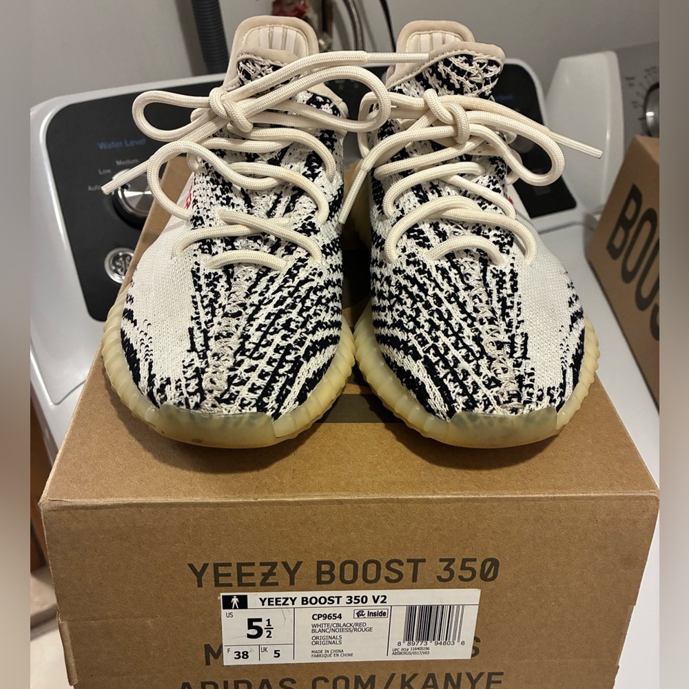 Yeezy Black and Cream Sneakers - Picture 2 of 6